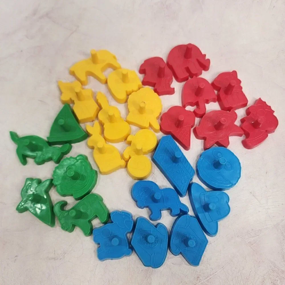 Vintage 1977 Wilton alphabet shaped cookie cutters set of 26 pieces